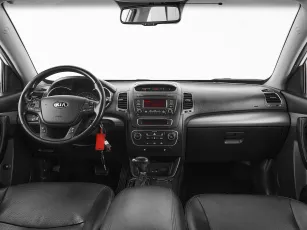 Kia  9