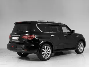 Infiniti  6