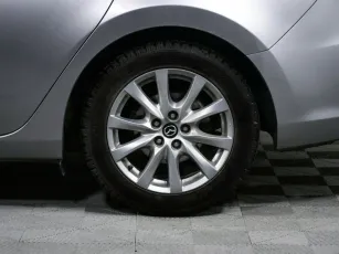 Mazda  8