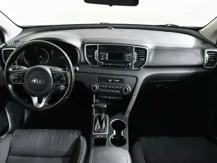 Kia  10