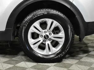 Kia  8