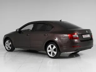 Skoda  4