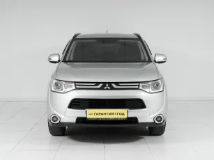 Mitsubishi  2