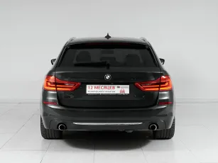 BMW  5
