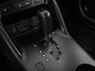 Hyundai  15