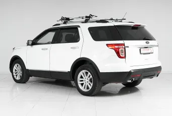 Ford  4