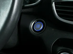 Hyundai  11