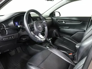 Kia  9