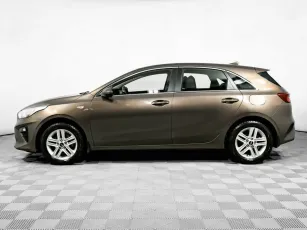 Kia  3