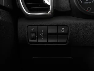 Kia  12