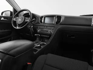 Kia  9