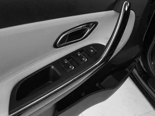 Kia  15