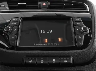 Kia  17
