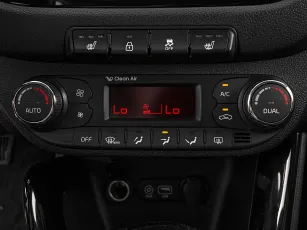 Kia  18