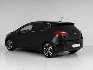 Kia  4