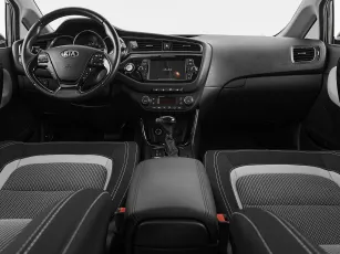 Kia  8