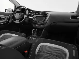 Kia  9
