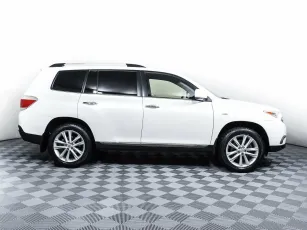 Toyota  4
