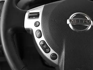 Nissan  11