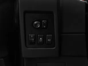 Nissan  13