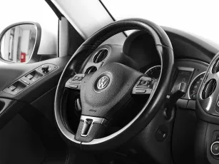 Volkswagen  10