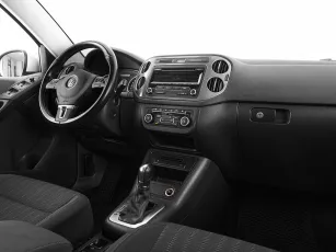 Volkswagen  9