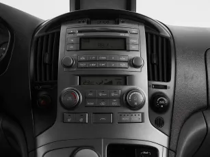 Hyundai  13
