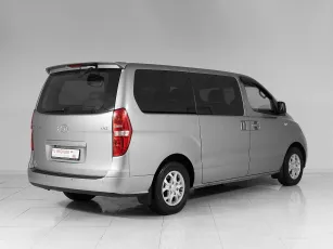 Hyundai  4