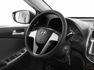 Hyundai  10