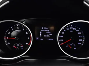 Kia  11