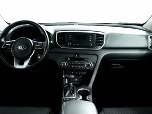 Kia  10