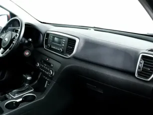 Kia  9