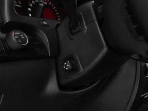 Kia  15