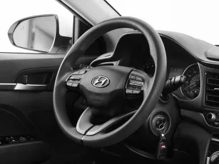 Hyundai  10