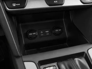 Hyundai  15