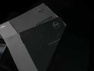 Nissan  11