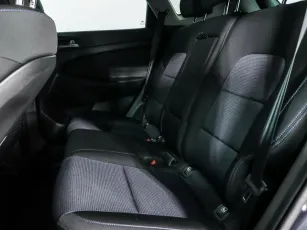 Hyundai  10
