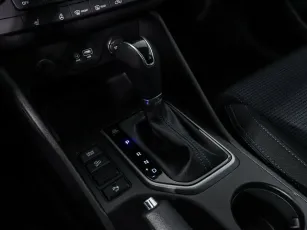 Hyundai  9