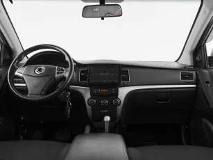 SsangYong  9