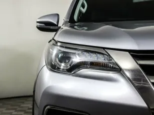 Toyota  7