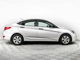 Hyundai  4