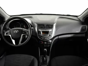 Hyundai  8