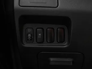 Mitsubishi  13
