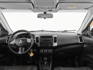 Mitsubishi  6