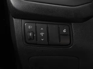 Kia  12