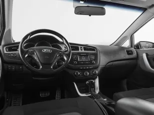 Kia  7