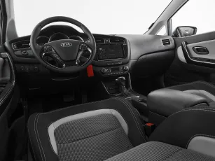 Kia  8