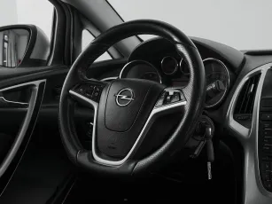 Opel  10