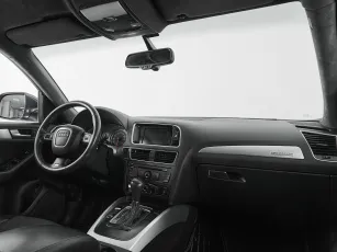 Audi  9