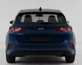 Kia  5